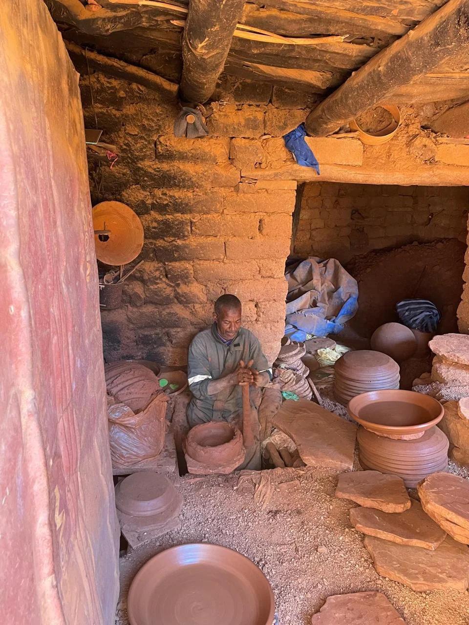 Traditional pottery making in Tighedouine village